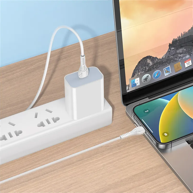 Câble de Données et de Charge USB-C - Lightning HOCO X37, 27W, 1m, Blanc