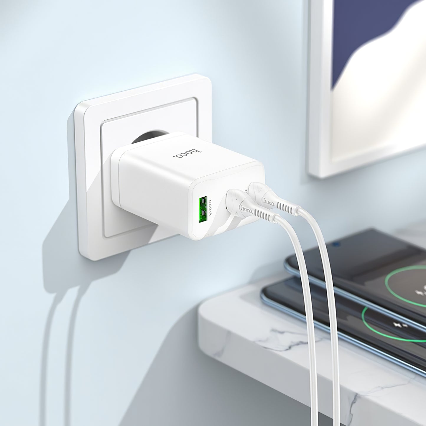 Chargeur réseau HOCO N33, 35W, 3A, 1 x USB-A - 2 x USB-C, blanc