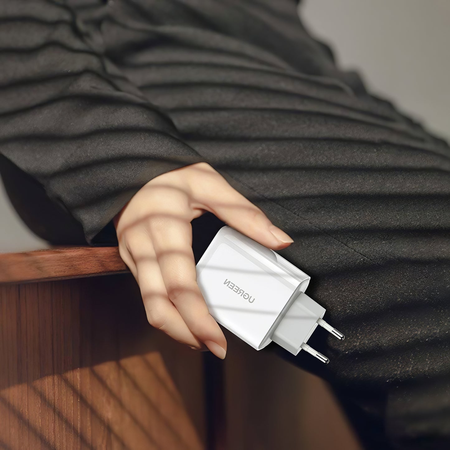 Netzwerk-Ladegerät UGREEN CD170, 36W, 3A, 1 x USB-A - 1 x USB-C, Weiß