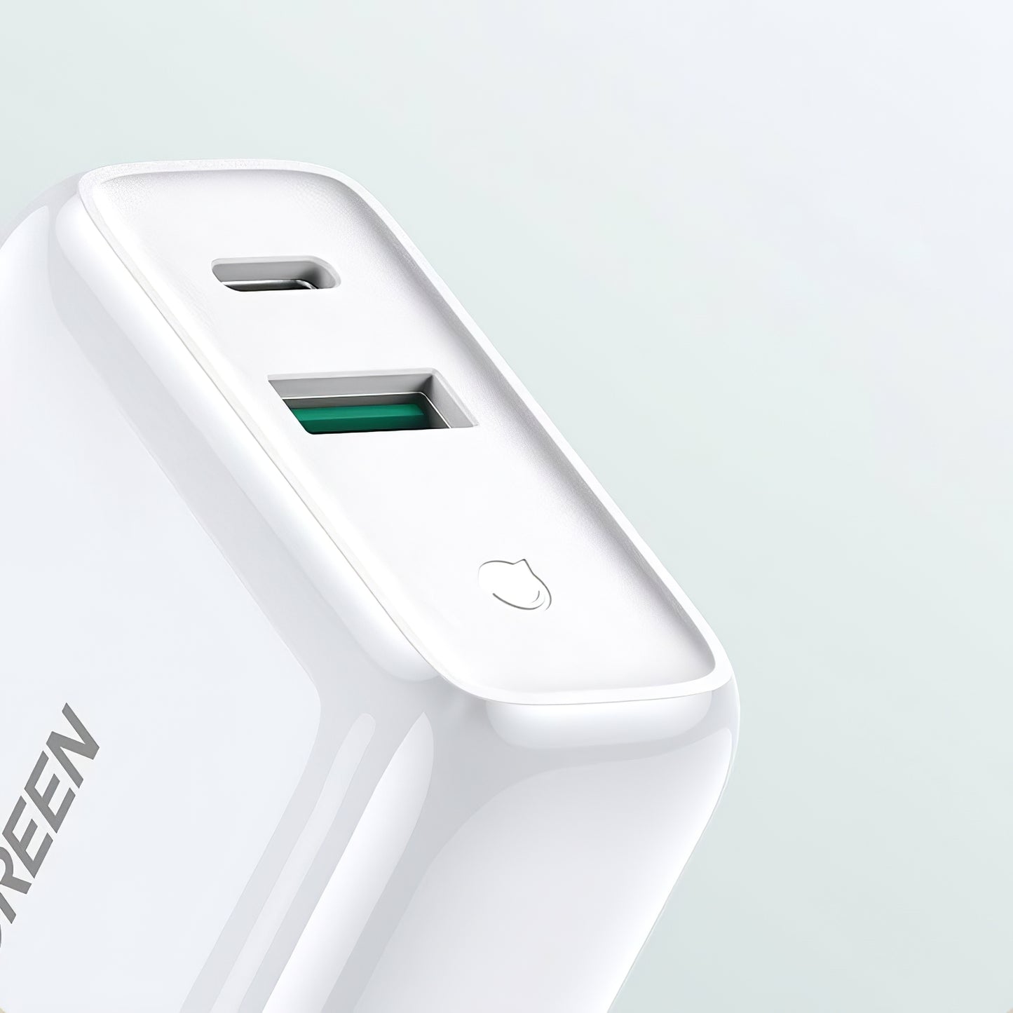Netzwerk-Ladegerät UGREEN CD170, 36W, 3A, 1 x USB-A - 1 x USB-C, Weiß