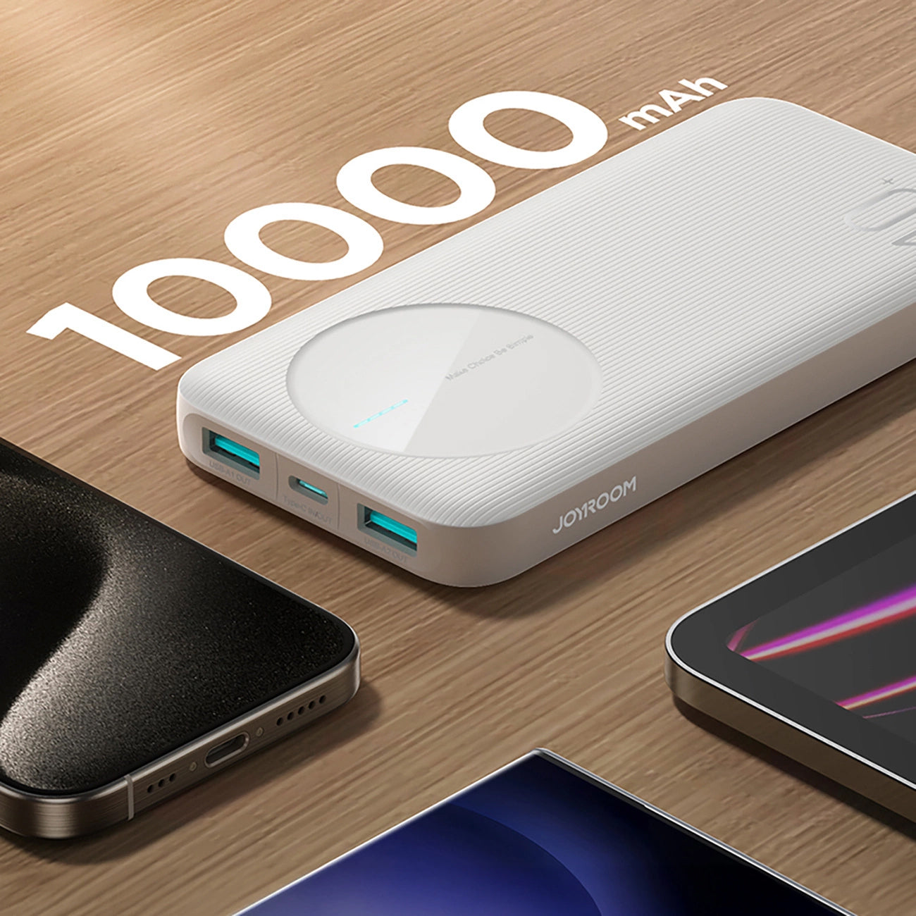 Externer Akku Joyroom JR-PBF12, 10000mAh, 12W, 1 x USB-C - 2 x USB-A, Weiß
