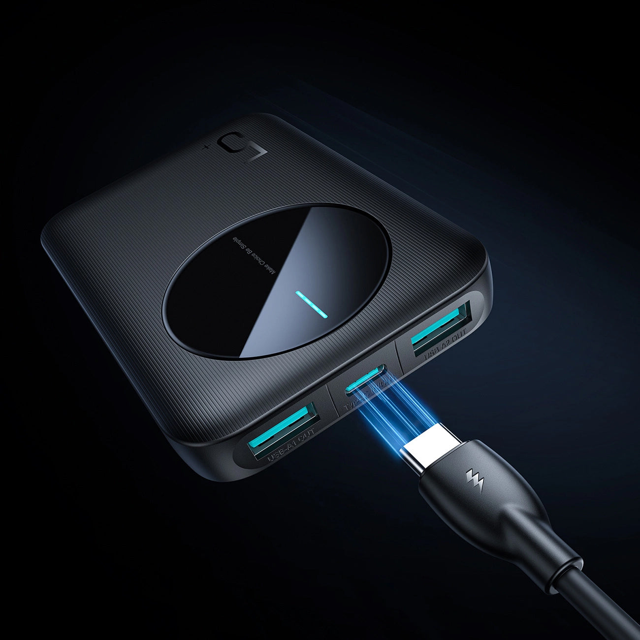 Externer Akku Joyroom JR-PBF13, 5000mAh, 12W, 1 x USB-C - 2 x USB-A, Schwarz