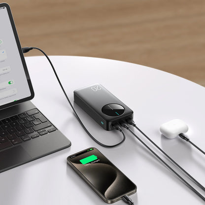 Externer Akku Joyroom JR-PBF14, 20000mAh, 12W, 1 x USB-C - 2 x USB-A, Schwarz