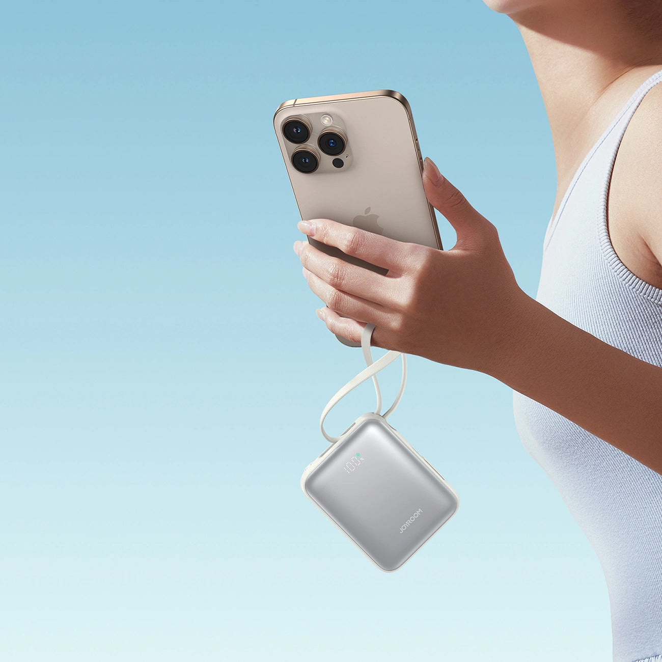 Batterie Externe Joyroom JR-PBF27, 10000mAh, 22.5W, PD, 1 x Lightning - 2 x USB-C, Blanche