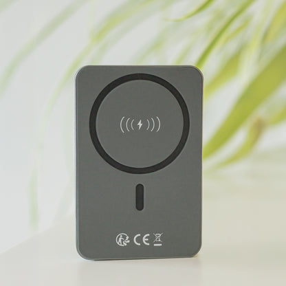 Externer Wireless-Akku Forever MATB-200, 5000mAh, 20W, PD + FQI, 1 x QI - 1 x USB-C, Schwarz