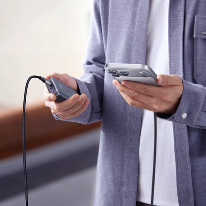 Câble de Données et de Charge USB-C - USB-C UGREEN, 100W, 1m, Noir