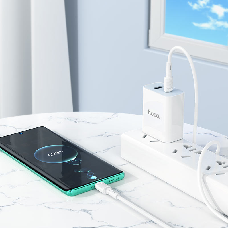 Câble de Données et de Charge USB-C - USB-C HOCO X83 Victory, 60W, 1m, Blanc