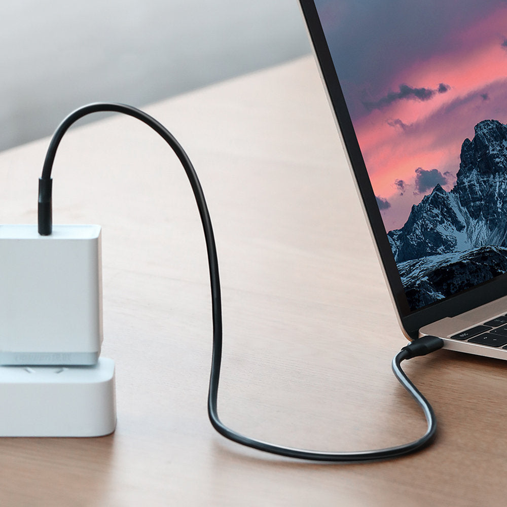 Câble de Données et de Charge USB-C - USB-C UGREEN US286, 60W, 1m, Noir