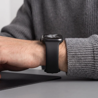 Tech-Protect Silikonarmband für Apple Watch 49mm / 46mm / 45mm / 44mm Serien, Schwarz