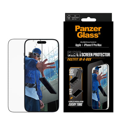 Schutzfolie PanzerGlass Ultra-Wide Fit Fastfit für Apple iPhone 17 Pro Max, gehärtetes Glas, Full Glue, Schwarz