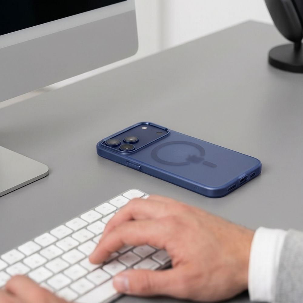 Coque MagSafe pour Apple iPhone 18 Pro / 17 Pro, Tech-Protect, MagZero, Bleu Marine Mat