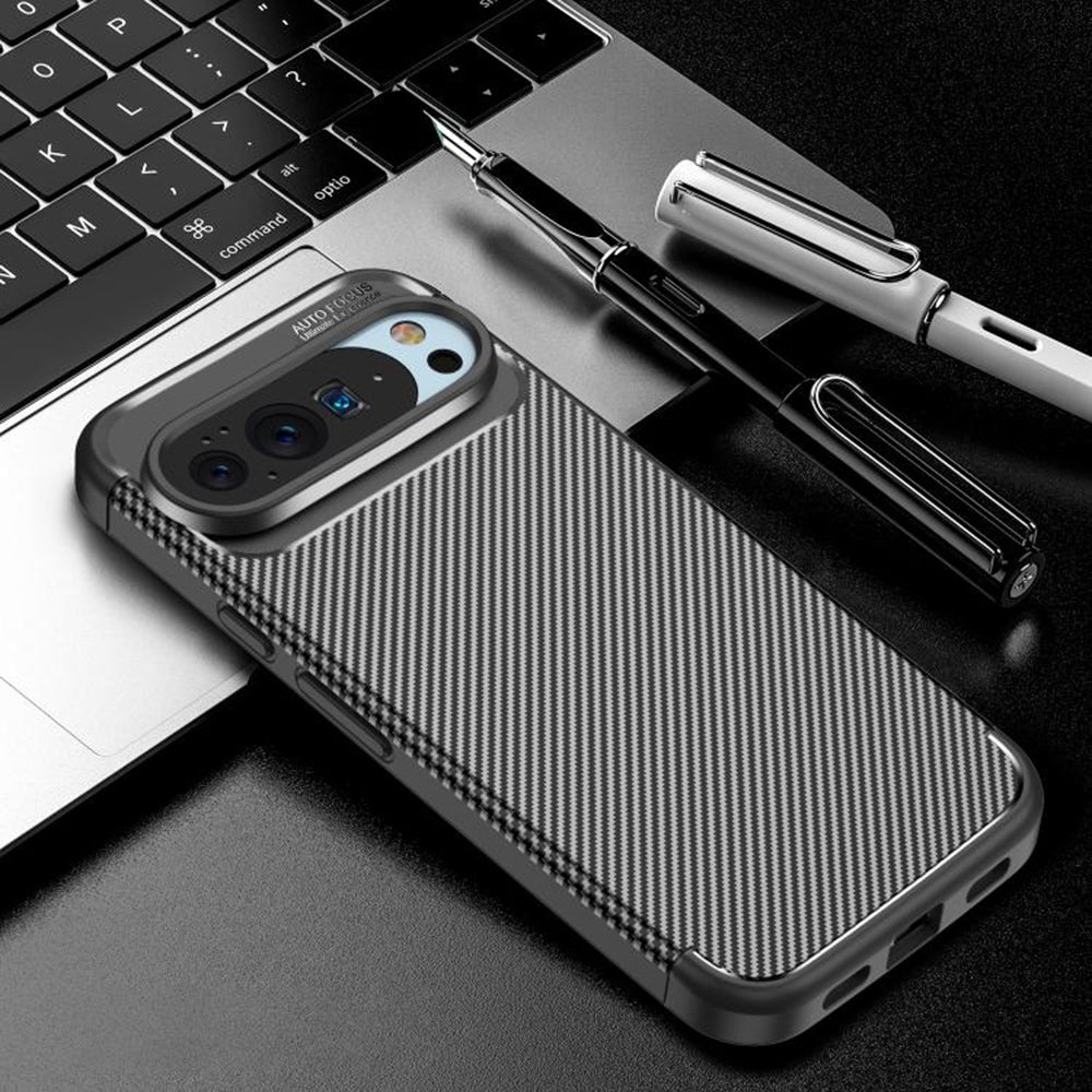 Hülle für Google Pixel 10 Pro / 10, Techsuit, CarbonFiber, Schwarz
