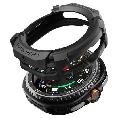 Spigen Rugged Armor Hülle für Samsung Galaxy Watch8 Classic, Mattschwarz ACS10012
