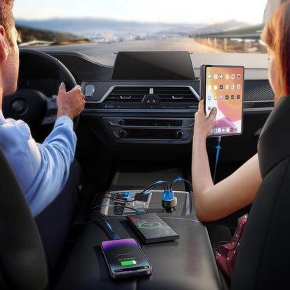 Chargeur de voiture Joyroom JR-CCD04, 30W, 3A, 1 x USB-A - 2 x USB-C, Noir