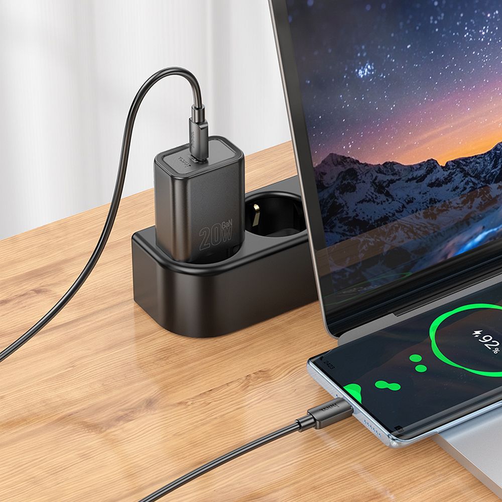 Chargeur réseau avec câble USB-C HOCO N60, 20W, 3A, 1 x USB-C, Noir