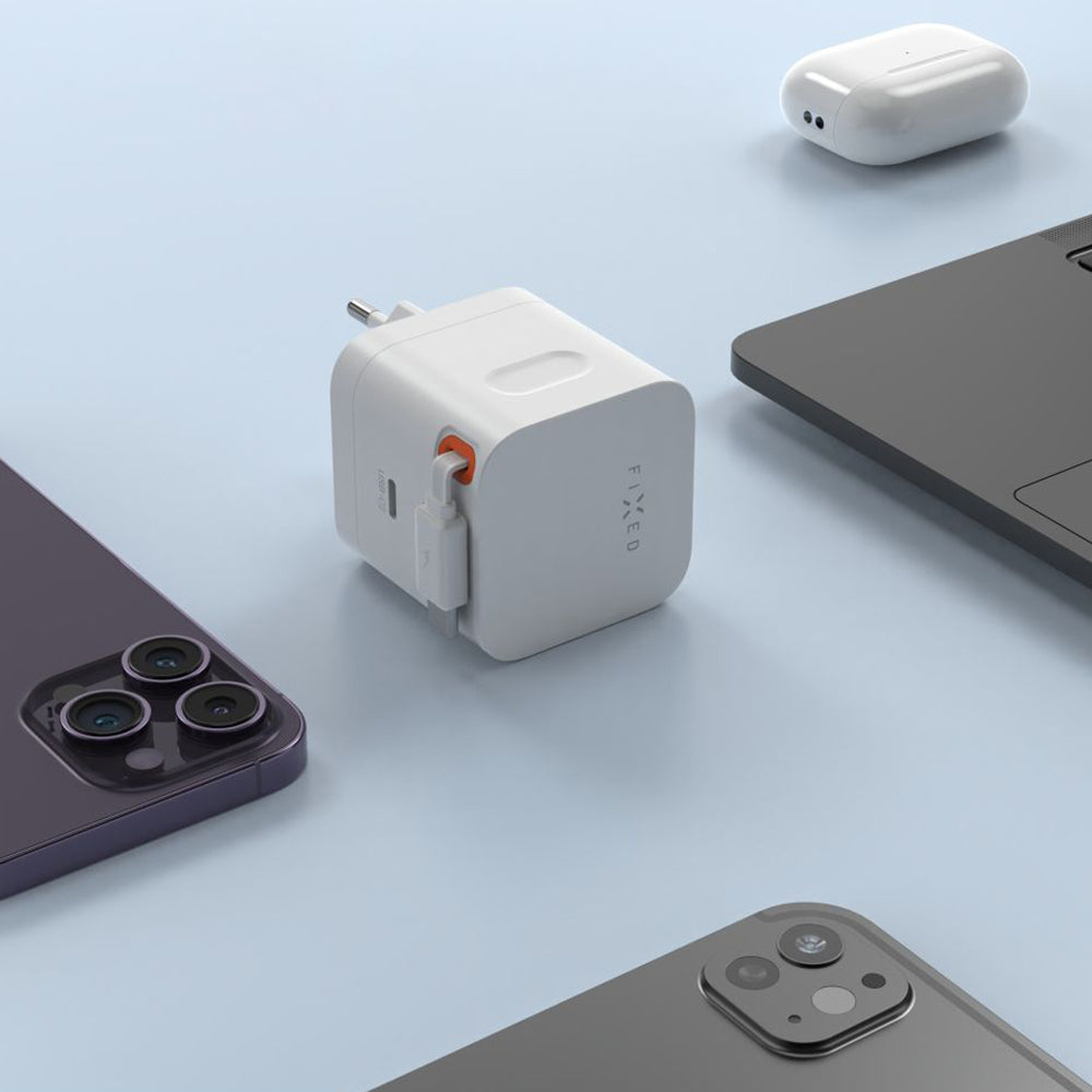 Chargeur réseau avec câble USB-C Fixed, 65W, 3.25A, 1 x USB-C, Noir