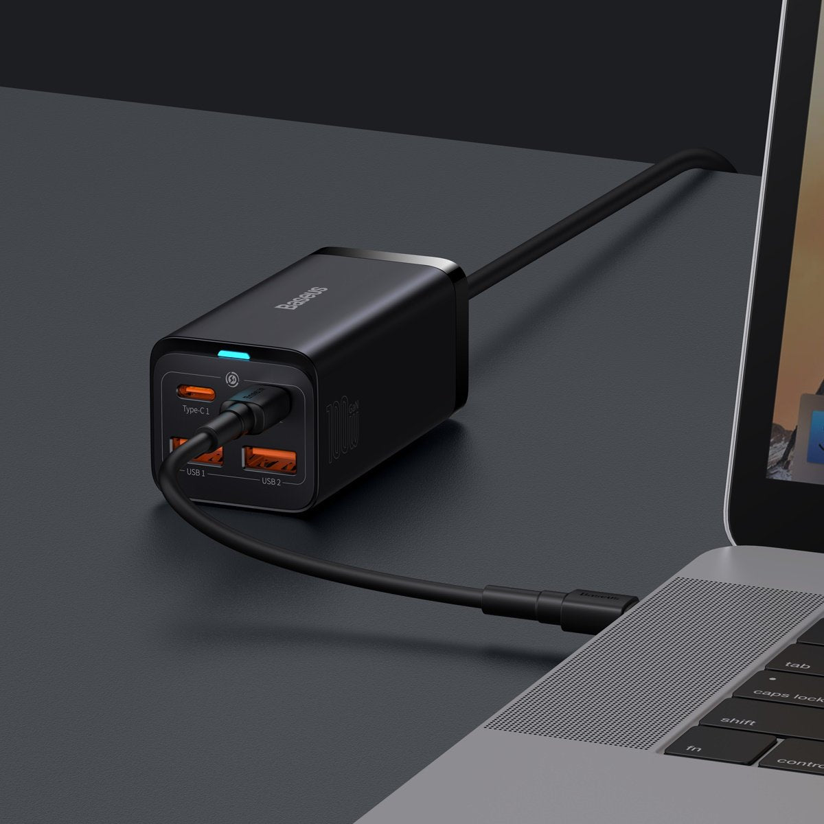 Baseus GaN3 Pro Ladestation, 100W, 5A, 2 x USB-A - 2 x USB-C, Schwarz CCGP000101