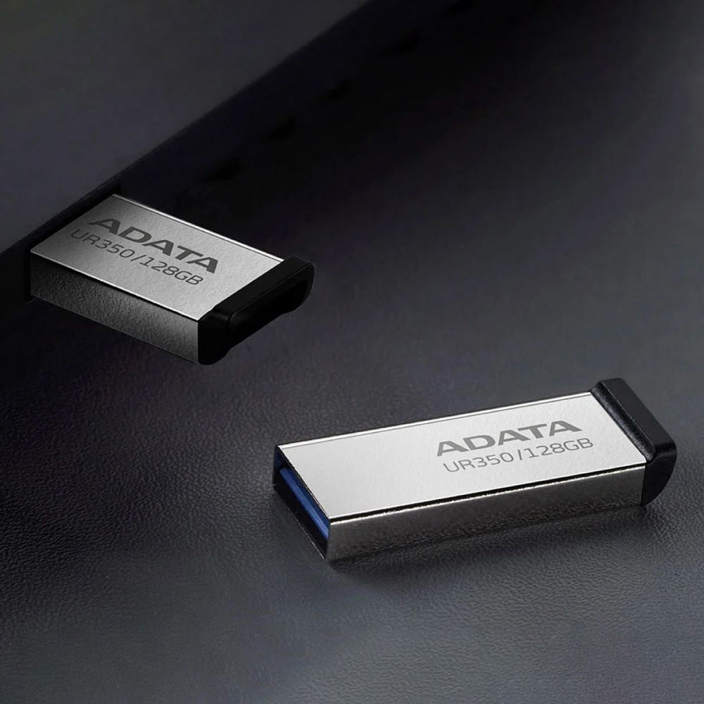 Externer USB-A-3.2-Speicher Adata UR350, 32 GB UR350-32G-RSR/BK