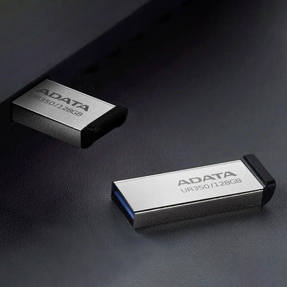 Externer USB-A-3.2-Speicher Adata UR350, 32 GB UR350-32G-RSR/BK
