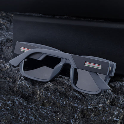 Herren-Sonnenbrille Techsuit 8491, polarisiert, UV-Schutz, matt schwarz-grau