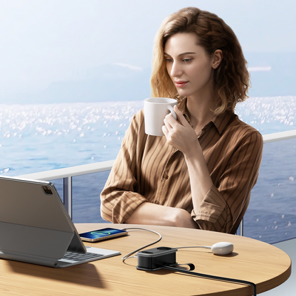 Multiprise Orico APP, 1 x Schuko - 1 x Prise - 2 x USB-A - 1 x USB-C, Noir Gris