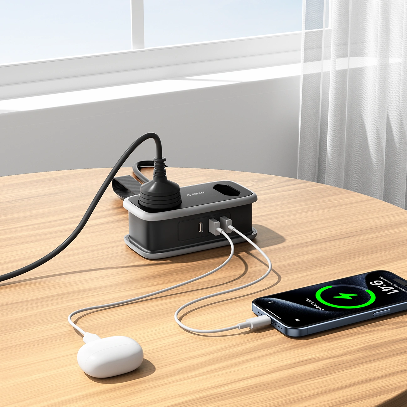 Multiprise Orico APP, 1 x Schuko - 1 x Prise - 2 x USB-A - 1 x USB-C, Noir Gris